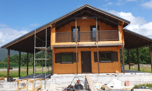 Montaje Marta 93 en Guriezo / Porches Laterales